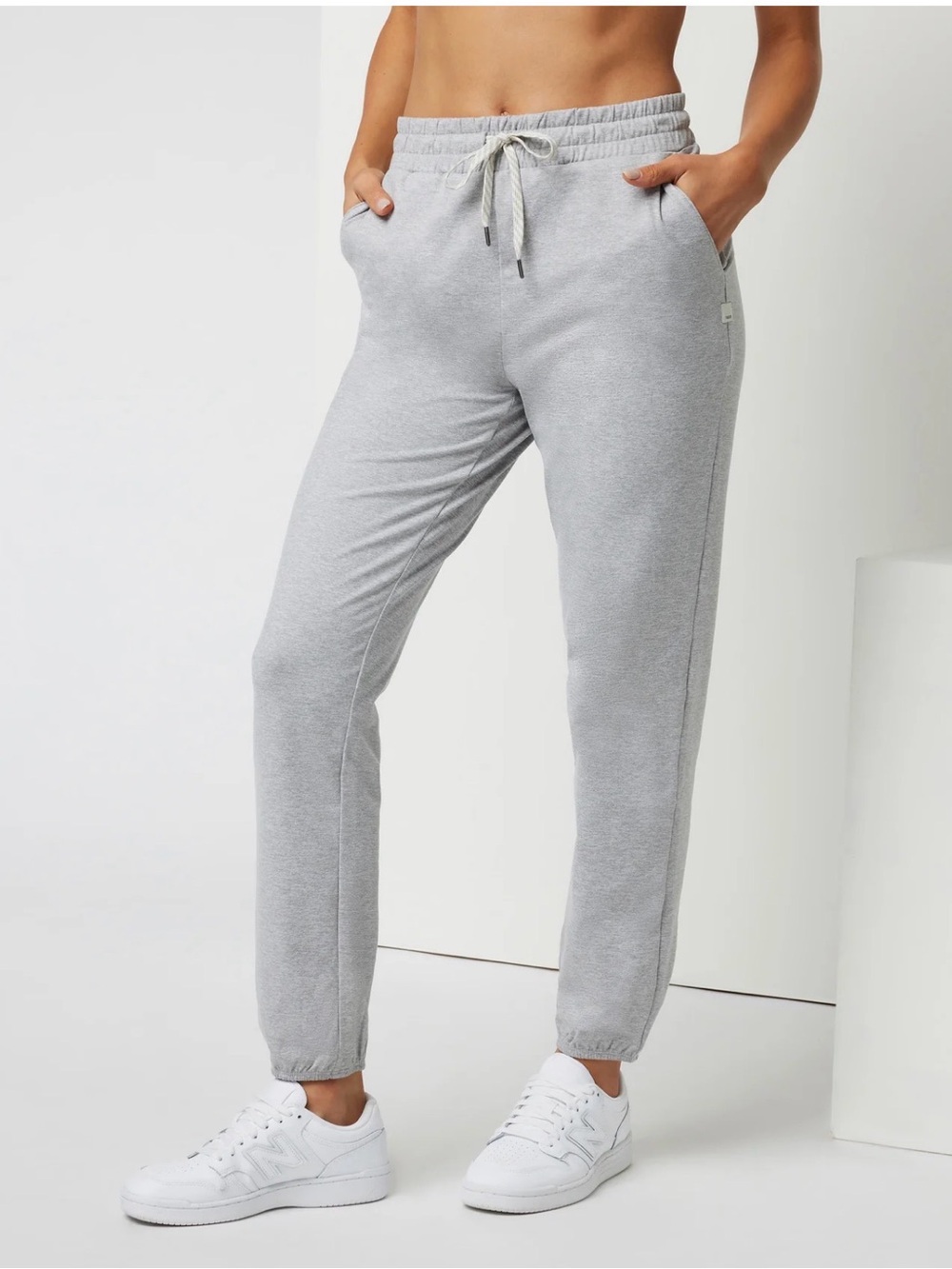 Vuori Light Gray Cropped Performance Joggers